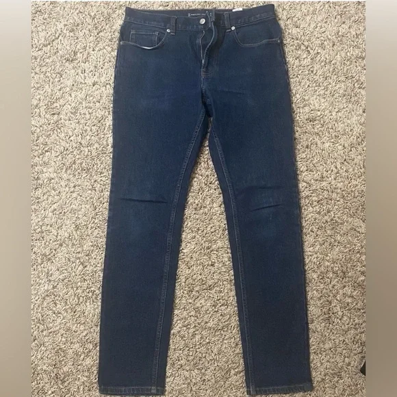 Light and Dark Wash Slim Cut Everlane Jeans Bundle, Size 32 - Picture 2 of 11